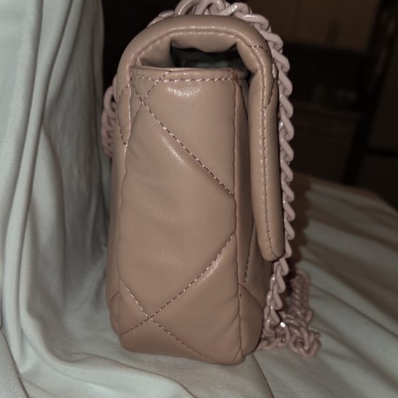 NWT - Badgley Mischka Quilted Blush Shoulder & Hand Bag - Picture 5 of 11